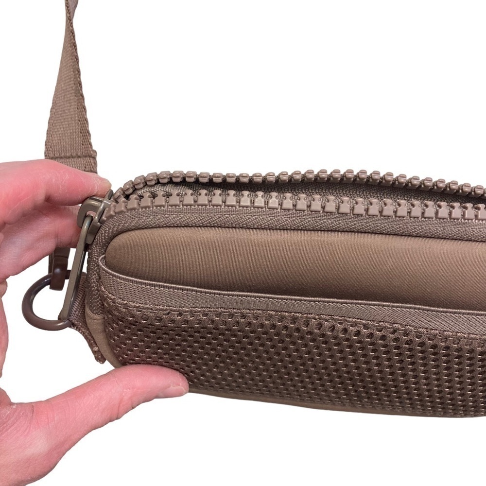 Dagne Dover Mara phone sling in brown taupe “dune” - Picture 7 of 10